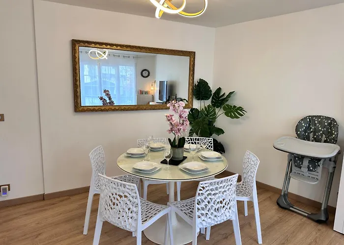 Relax Maison Et Ensemble