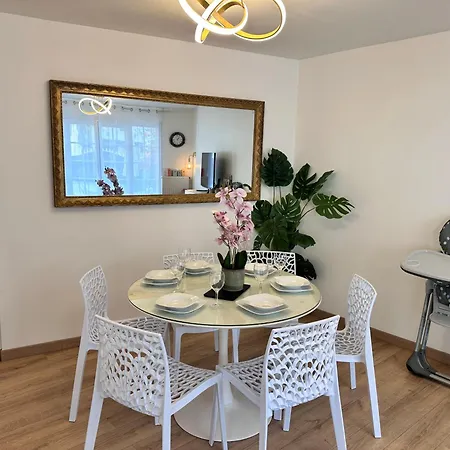 Relax Maison Et Ensemble